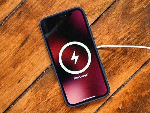 谷城苹果手机维修分享iPhone 12可以随便充电吗 